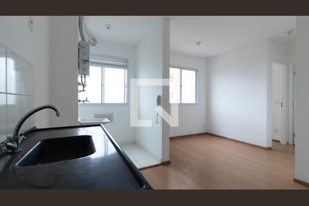 Sala/Cozinha de apartamento para alugar com 2 quartos, 48m² em Cidade Patriarca, São Paulo