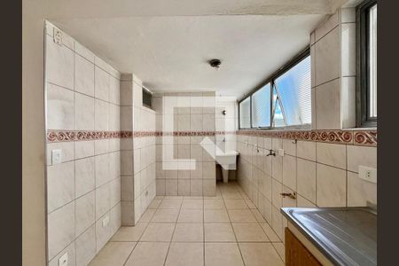 Cozinha e Área de Serviço de apartamento para alugar com 2 quartos, 94m² em Taquaral, Campinas