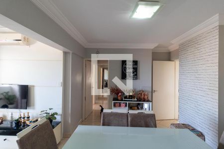 Salas de apartamento à venda com 3 quartos, 78m² em Jardim das Paineiras, Campinas
