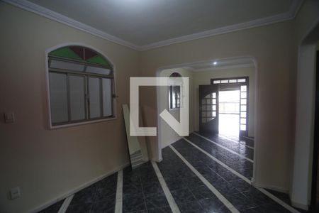 Sala de casa à venda com 3 quartos, 300m² em Salgado Filho, Belo Horizonte