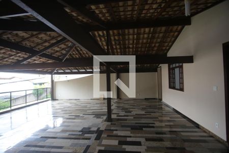 Varanda de casa à venda com 3 quartos, 300m² em Salgado Filho, Belo Horizonte