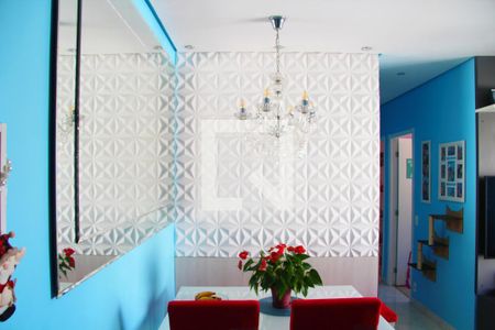 Sala  de apartamento à venda com 3 quartos, 56m² em Jardim Cocaia, Guarulhos