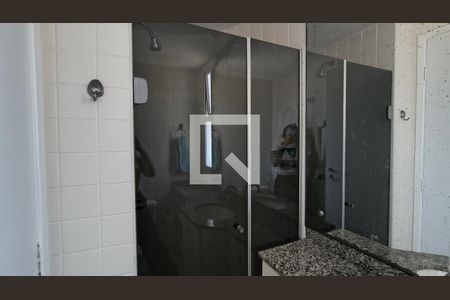 Banheiro da Suíte  de apartamento para alugar com 2 quartos, 66m² em Recreio dos Bandeirantes, Rio de Janeiro