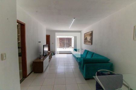 Sala de casa para alugar com 3 quartos, 330m² em Engenho do Mato, Niterói