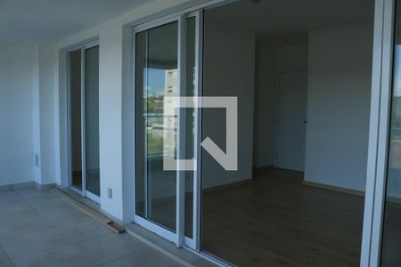 Varanda de apartamento à venda com 3 quartos, 96m² em Vila Anastácio, São Paulo