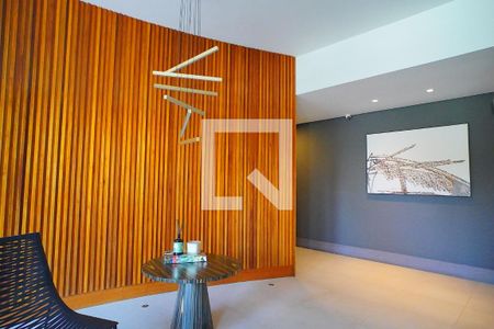 Hall de entrada de kitnet/studio à venda com 1 quarto, 54m² em Três Figueiras, Porto Alegre