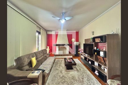 Sala de casa para alugar com 3 quartos, 360m² em Scharlau, São Leopoldo