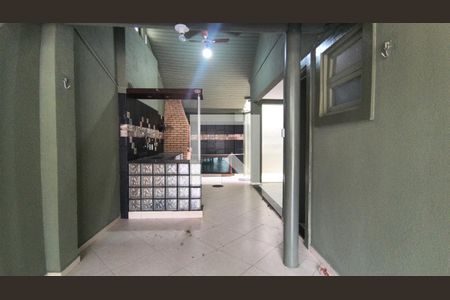 Quintal de casa de condomínio para alugar com 3 quartos, 300m² em Vargem Pequena, Rio de Janeiro