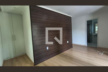 Casa de Condomínio para alugar com 3 quartos, 300m² em Vargem Pequena, Rio de Janeiro