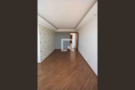 Sala de apartamento para alugar com 3 quartos, 70m² em Jardim Guairaca, São Paulo