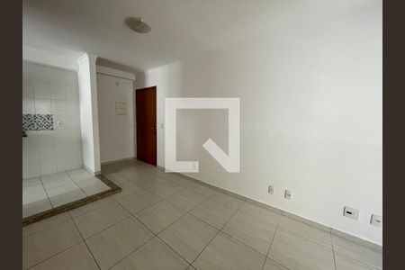 Sala de apartamento para alugar com 2 quartos, 47m² em Parque Rincao, Cotia
