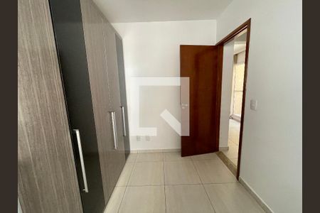 Quarto 01 de apartamento para alugar com 2 quartos, 47m² em Parque Rincao, Cotia