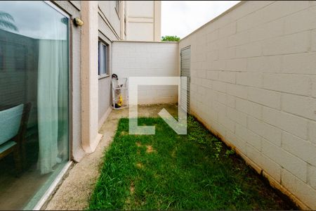 Área privativa de apartamento à venda com 2 quartos, 59m² em João Pinheiro, Belo Horizonte