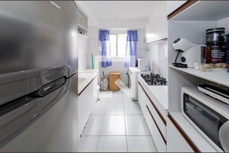 Cozinha de apartamento à venda com 2 quartos, 59m² em João Pinheiro, Belo Horizonte