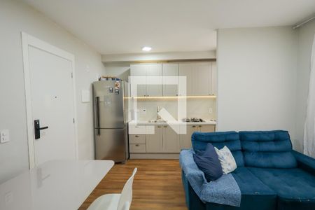 Sala de estar e jantar  de apartamento para alugar com 2 quartos, 36m² em Usina Piratininga, São Paulo