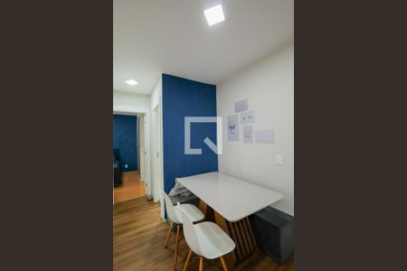 Sala de estar e jantar  de apartamento para alugar com 2 quartos, 36m² em Usina Piratininga, São Paulo