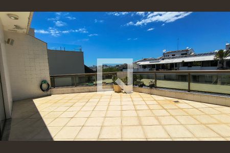 Varanda  de apartamento à venda com 3 quartos, 340m² em Recreio dos Bandeirantes, Rio de Janeiro