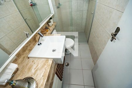 Apartamento à venda com 3 quartos, 70m² em Indaiá, Belo Horizonte