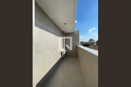 Casa à venda com 4 quartos, 120m² em Dona Clara, Belo Horizonte