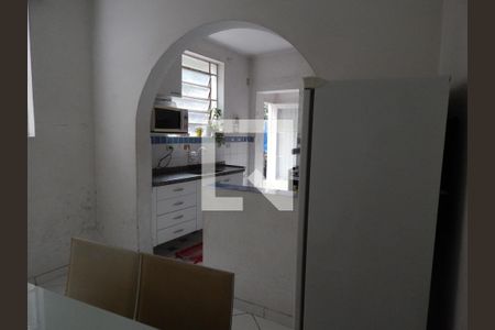 Casa à venda com 3 quartos, 189m² em Cambuci, São Paulo