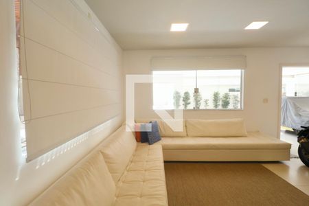 Sala de casa para alugar com 4 quartos, 314m² em Loteamento Joao Batista Juliao, Guarujá