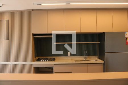 Sala e Cozinha Integrada de apartamento para alugar com 2 quartos, 74m² em Barra Funda, São Paulo