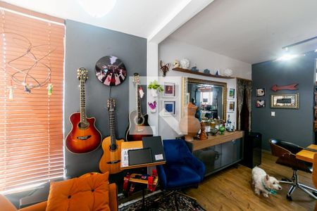 Apartamento à venda com 3 quartos, 106m² em Funcionários, Belo Horizonte