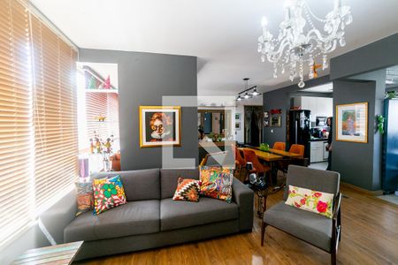 Apartamento à venda com 3 quartos, 106m² em Funcionários, Belo Horizonte