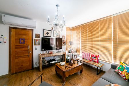 Apartamento à venda com 3 quartos, 106m² em Funcionários, Belo Horizonte