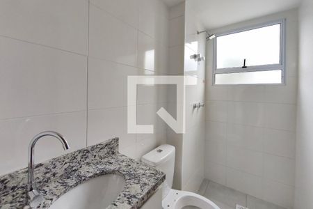Banheiro de apartamento para alugar com 2 quartos, 57m² em Jardim Nova Europa, Campinas