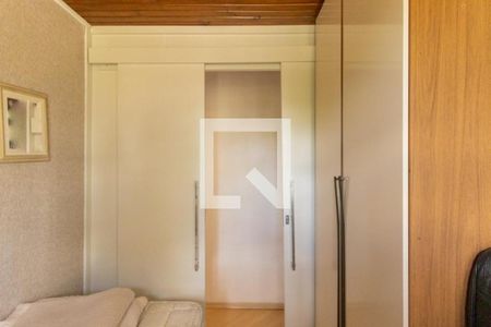 Quarto 1 de apartamento para alugar com 2 quartos, 47m² em Cidade Industrial de Curitiba, Curitiba