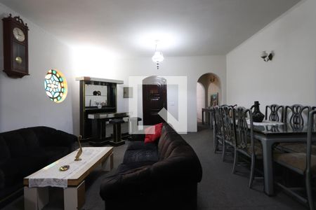 Sala de casa para alugar com 3 quartos, 205m² em Vila Industrial, São Paulo