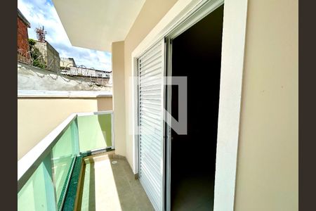 Varanda Quarto Suíte 1 de casa para alugar com 3 quartos, 120m² em Vila Barros, Guarulhos