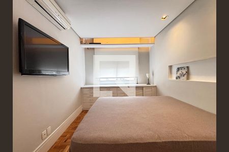 Suíte 1 de apartamento para alugar com 2 quartos, 109m² em Itaim Bibi, São Paulo