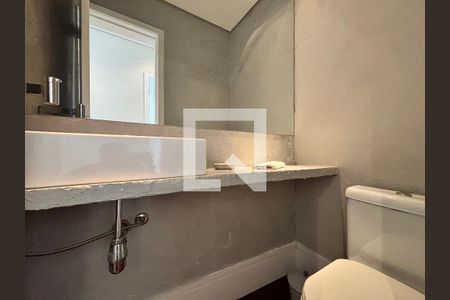 Lavabo  de apartamento para alugar com 2 quartos, 109m² em Itaim Bibi, São Paulo