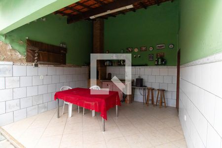 Área externa de casa à venda com 4 quartos, 186m² em Serra Grande, Niterói