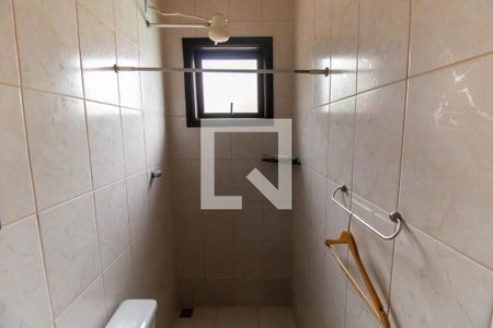 Banheiro da Suíte Externa de casa à venda com 4 quartos, 186m² em Serra Grande, Niterói