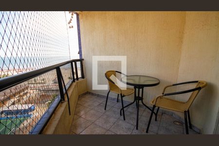 Apartamento para alugar com 3 quartos, 95m² em Aviação, Praia Grande