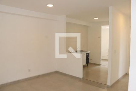 Apartamento para alugar com 2 quartos, 51m² em Jardim de Lourdes, Embu das Artes