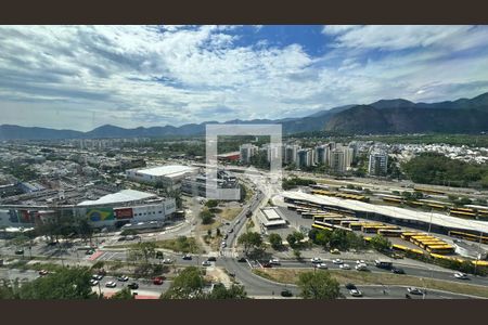 Varanda de apartamento para alugar com 3 quartos, 80m² em Barra da Tijuca, Rio de Janeiro