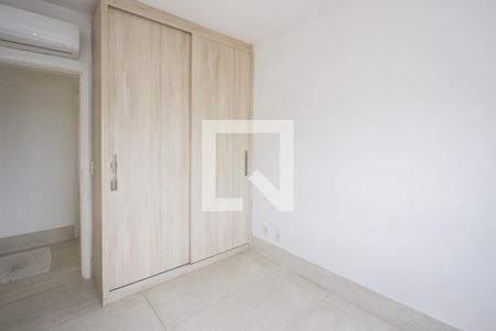 Apartamento para alugar com 2 quartos, 73m² em Jardim Aeroporto, São Paulo