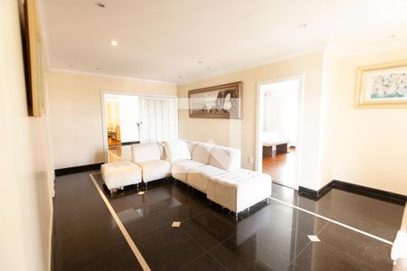 Casa para alugar com 4 quartos, 200m² em Monte Castelo, Contagem