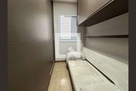 Quarto 1 de apartamento para alugar com 3 quartos, 84m² em Jardim Tupanci, Barueri
