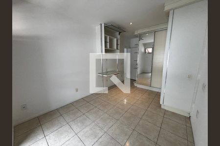 Suíte de apartamento para alugar com 3 quartos, 225m² em Recreio dos Bandeirantes, Rio de Janeiro