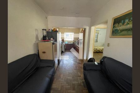 Sala de casa à venda com 4 quartos, 55m² em Ouro Branco, Novo Hamburgo