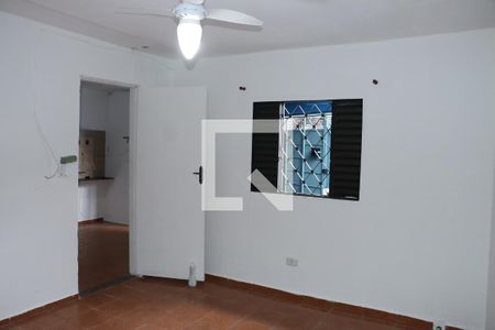 Casa para alugar com 5 quartos, 240m² em Vila Olinda, Embu das Artes