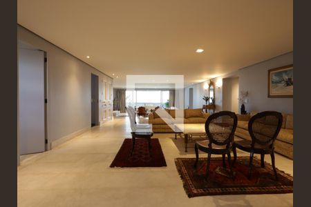 Sala de apartamento para alugar com 2 quartos, 380m² em Real Parque, São Paulo