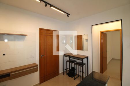 Sala / Cozinha de apartamento para alugar com 1 quarto, 34m² em Jardim São Paulo, São Paulo