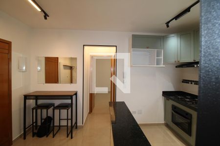 Sala / Cozinha de apartamento para alugar com 1 quarto, 34m² em Jardim São Paulo, São Paulo