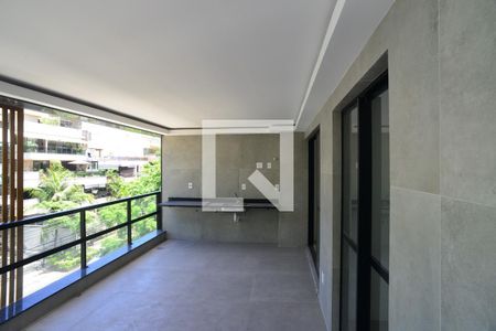 Varanda de apartamento à venda com 3 quartos, 117m² em Barra da Tijuca, Rio de Janeiro